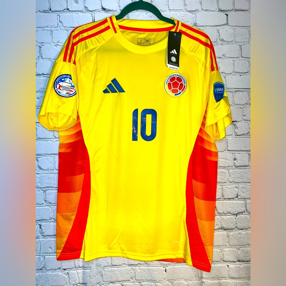Colombia James Rodriguez # 10 Soccer Jersey ⚽️🔥 NEW WITH TAGS SLIM‎ FIT